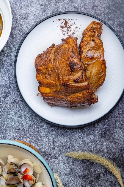 写真 皿の中の食料の高角度の視点