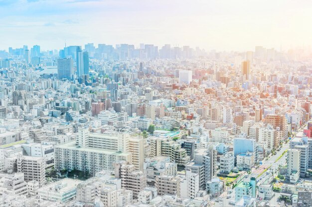 写真 空に向かって都市の近代的な建物の高角度の景色