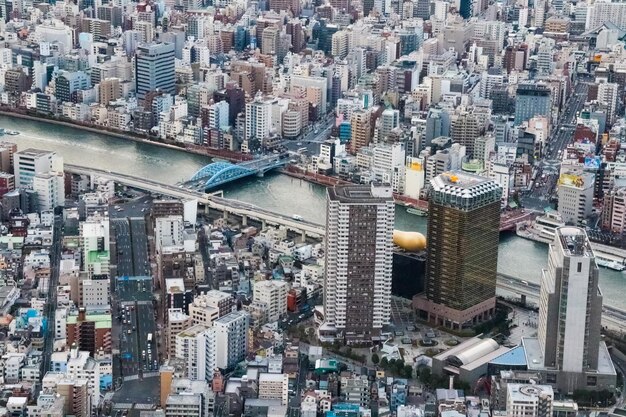 写真 都市の近代的な建物の高角度の景色