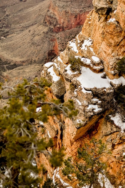 Фото Высокоугольный вид скал на горе гранд-каньон