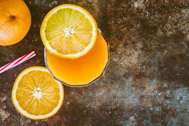 Photo high angle view of orange on table