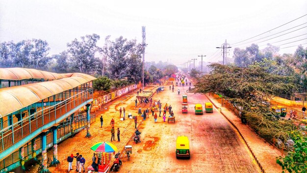 Photo high angle view of people on road