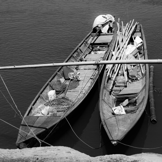 Photo high angle view of sailboats moored in sea