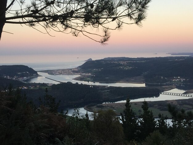 Photo high angle view of sea at sunset