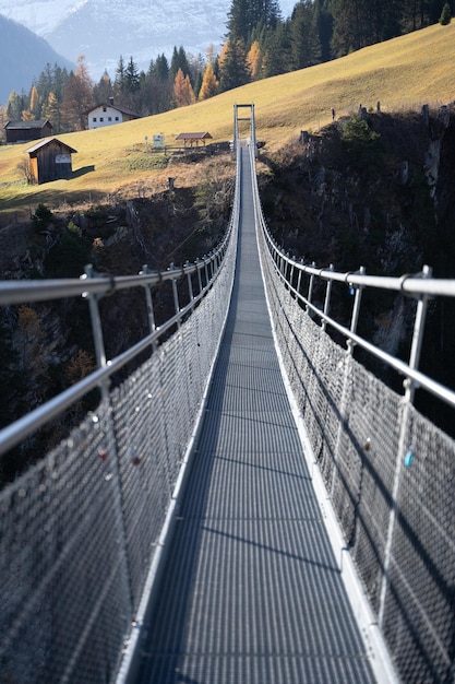 Photo high angle view of suspension bridge