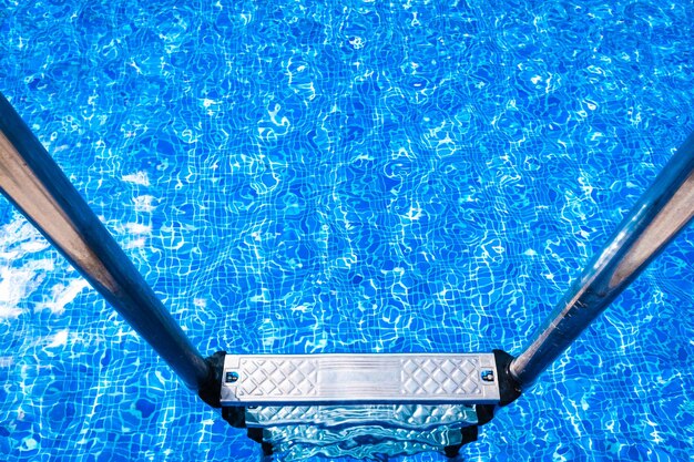 Photo high angle view of swimming pool