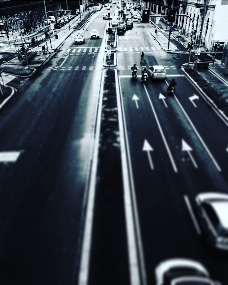 Photo high angle view of vehicles on roads