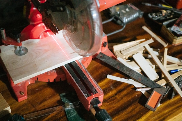 Photo high angle view of work tools on table