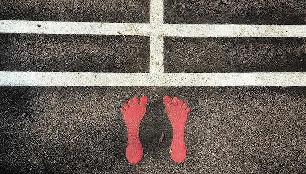 Foto vista ad alta angolazione del passaggio delle zebre sulla strada