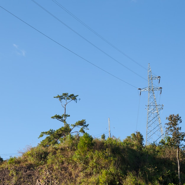 高電圧電気パイロン