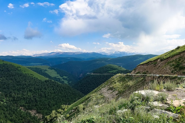 JilySu Caucasus KabardinoBalkaria Russia 지역으로 가는 높은 산길