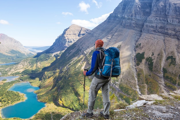 Escursione nel glacier national park, montana