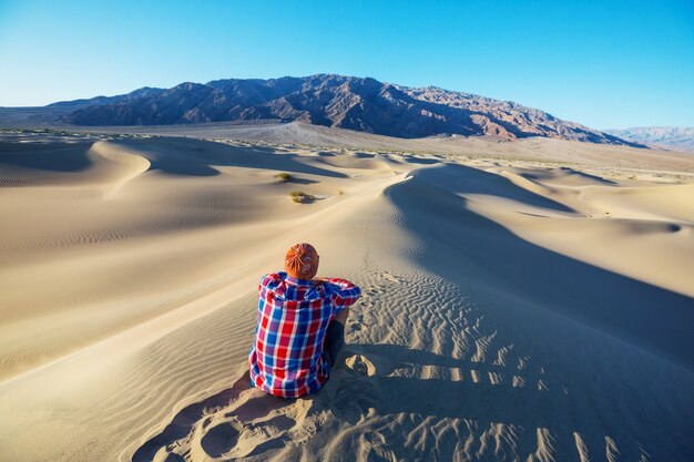 Поход в песчаную пустыню
