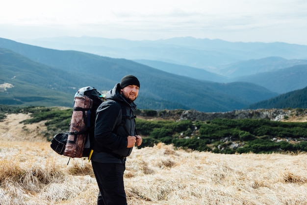 Hiking on the mountain slopes in Evrop.