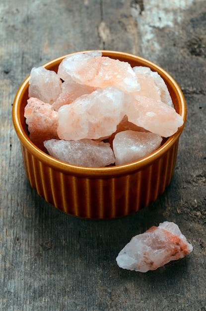 Himalayan pink crystal salt