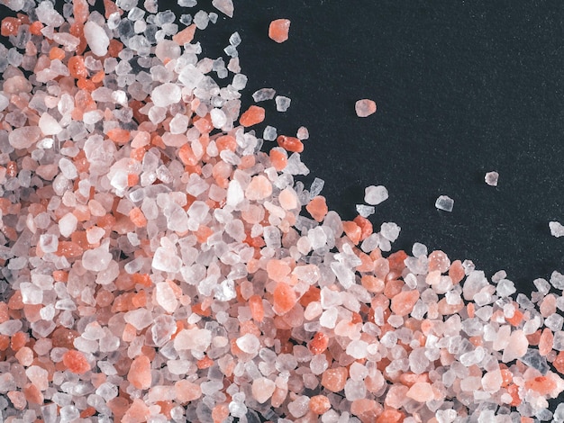 Photo himalayan pink salt in crystals