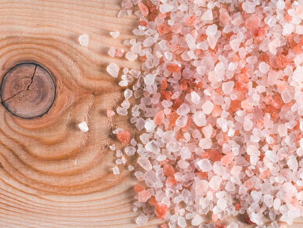 Photo himalayan pink salt in crystals