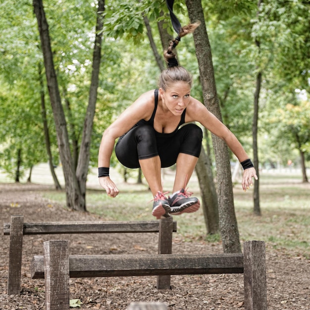 Hindernissen op het fitnesspad