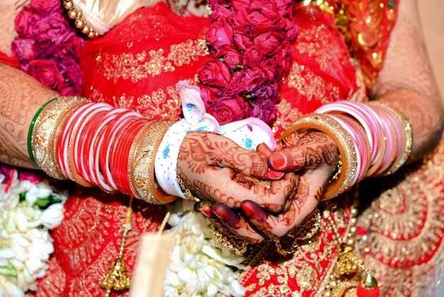 Photo hindu wedding ceremony details of traditional indian wedding