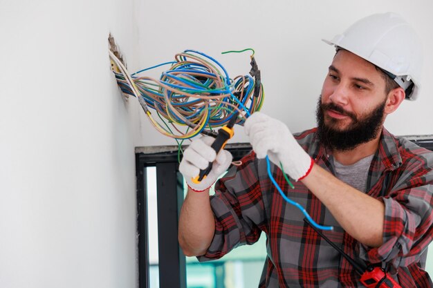 Finding Expert Electricians in your area