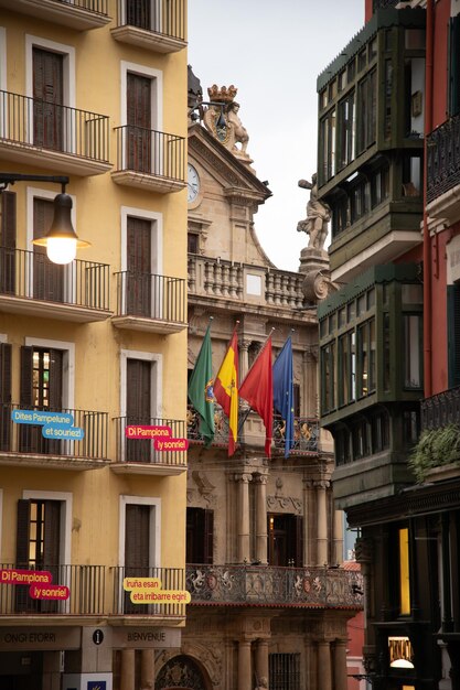 Photo historic center and town hall of pamplona navarra spain