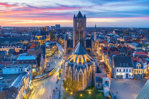 Photo historic city of downtown ghent cityscape of belgium