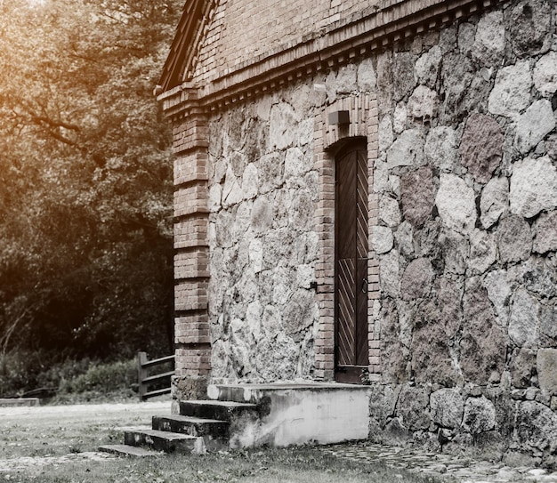 Photo historic stone building