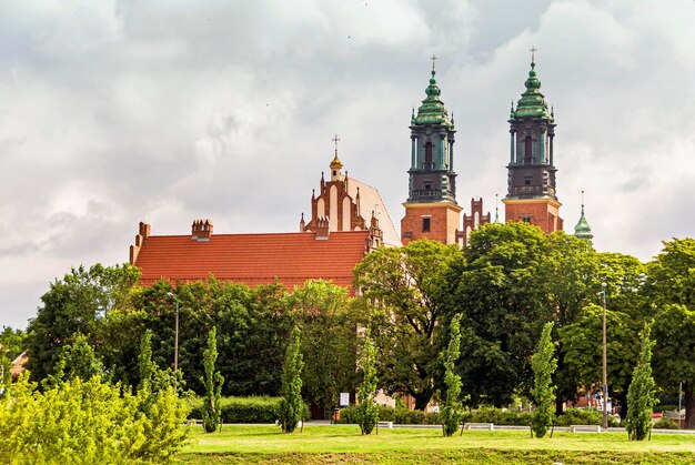 Historische Basiliek Peter en Paul-kerk in Poznan