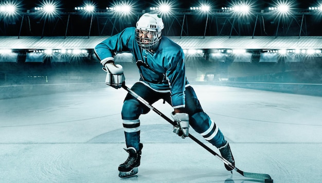 Hockeyspeler met het masker op het stadion