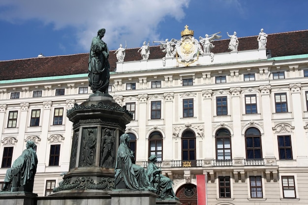 Foto cortile hofburg del palazzo di hofburg a vienna austria