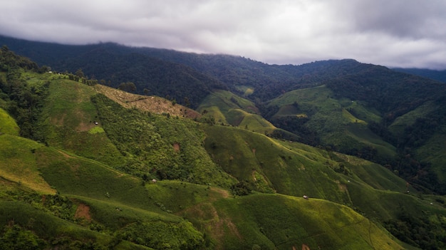 Hoge hoekmening van Berg in Nan-provincie Thailand