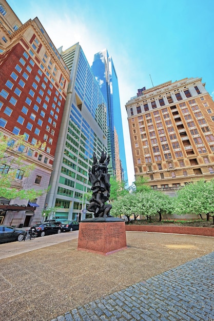 Holocaustbeeldhouwwerk op Benjamin Franklin Parkway in Philadelphia