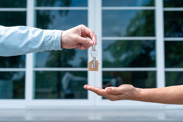 Home buyers are taking home keys from sellers. Sell your house, rent house and buy ideas.