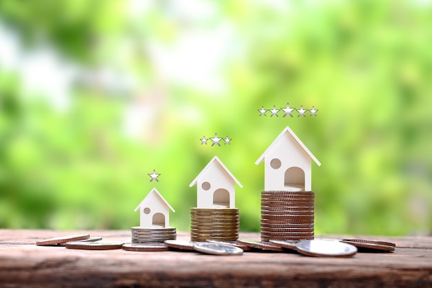 Домашние модели, которые растут на куче монет и рейтингах доверия инвестиций в недвижимость