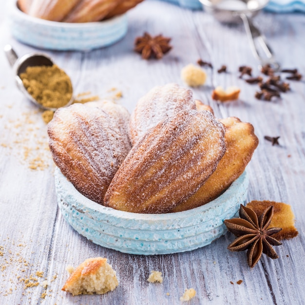 Photo homemade anise cookies madeleine