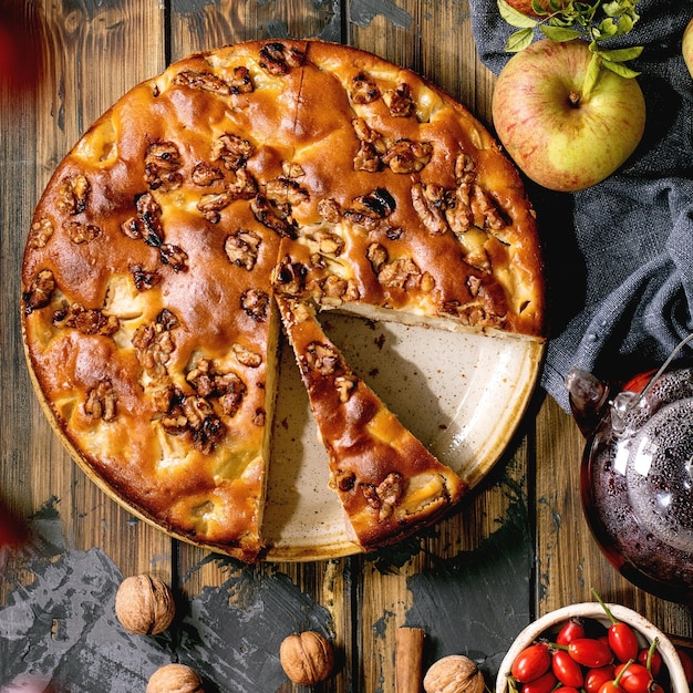 Homemade apple cake with fresh gardening apples