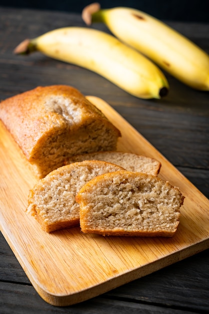 Photo homemade banana bread  or  banana cake sliced