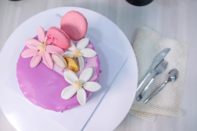 homemade blackerry purple whole cake top view