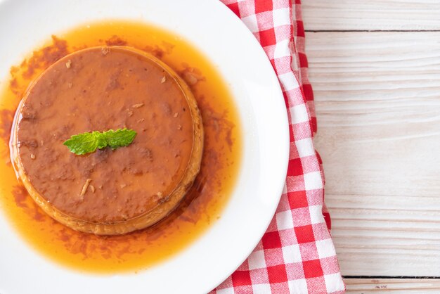 homemade caramel custard pudding