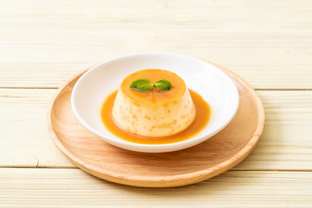 Budino alla crema di caramello fatto in casa