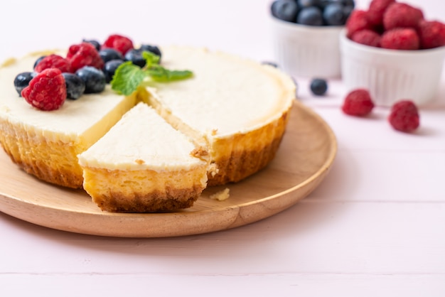 Homemade cheesecake with raspberries and blueberries 