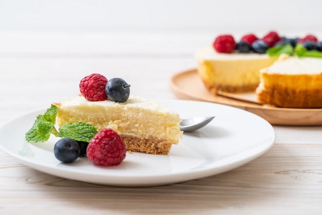 Homemade cheesecake with raspberries and blueberries 