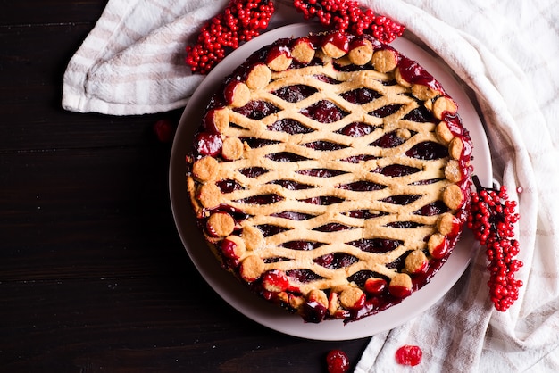 Torta di ciliegie fatta in casa