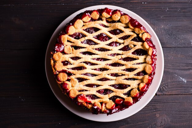 Photo homemade cherry pie