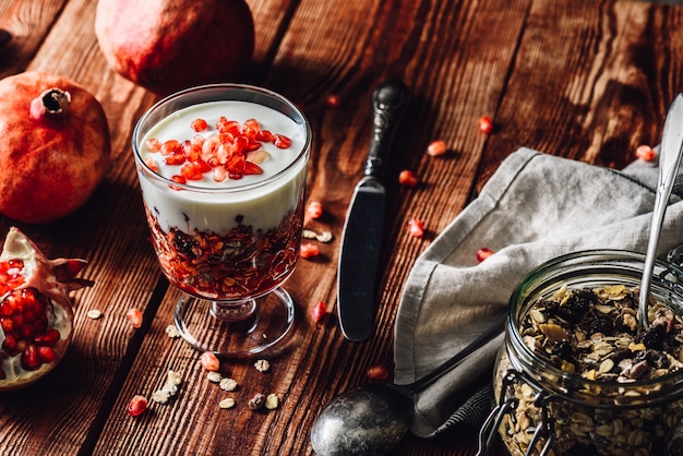 Photo homemade dessert with ingredients on wooden table.