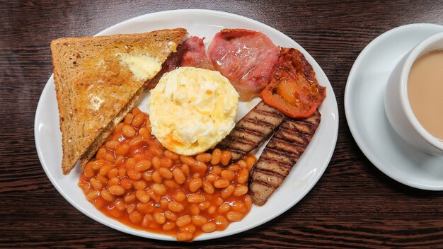 Photo homemade full english breakfast