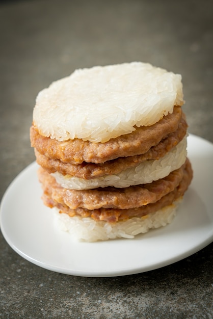 homemade grilled pork with sticky rice burger