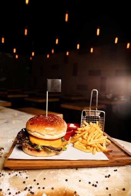 Homemade hamburger with fresh vegetables