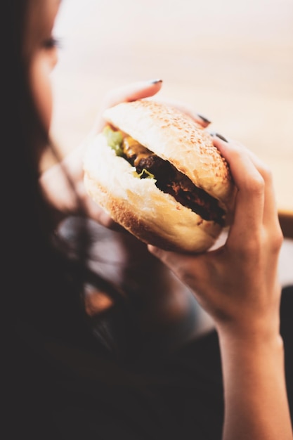 Homemade hamburger with fresh vegetables