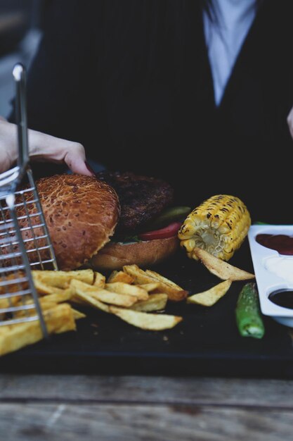 Homemade hamburger with fresh vegetables